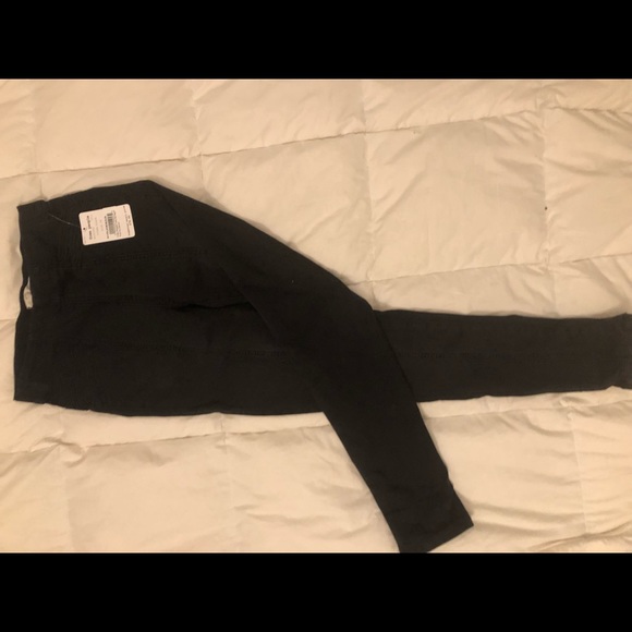 Free people black size 26. Host Pick 4-17-22. FINAL MARKDOWN - Picture 8 of 12